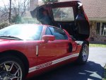 Ford-GT-right-hatch-open-60.jpg