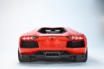 2012-Lamborghini-Aventador-rear-angel-image.jpg