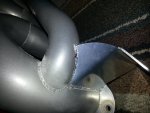Heffner pipe cracked at rear support brace RIGHT.jpg