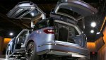 Navigator with gullwing doors.JPG Navigator with gullwing doors.JPG