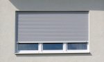 fenster-mit-rolladen.jpg