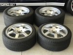 Ford GT Wheels and Tires.jpg