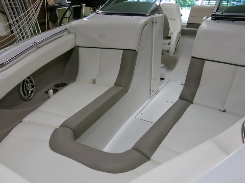 IMG_1453 bow seating.jpg
