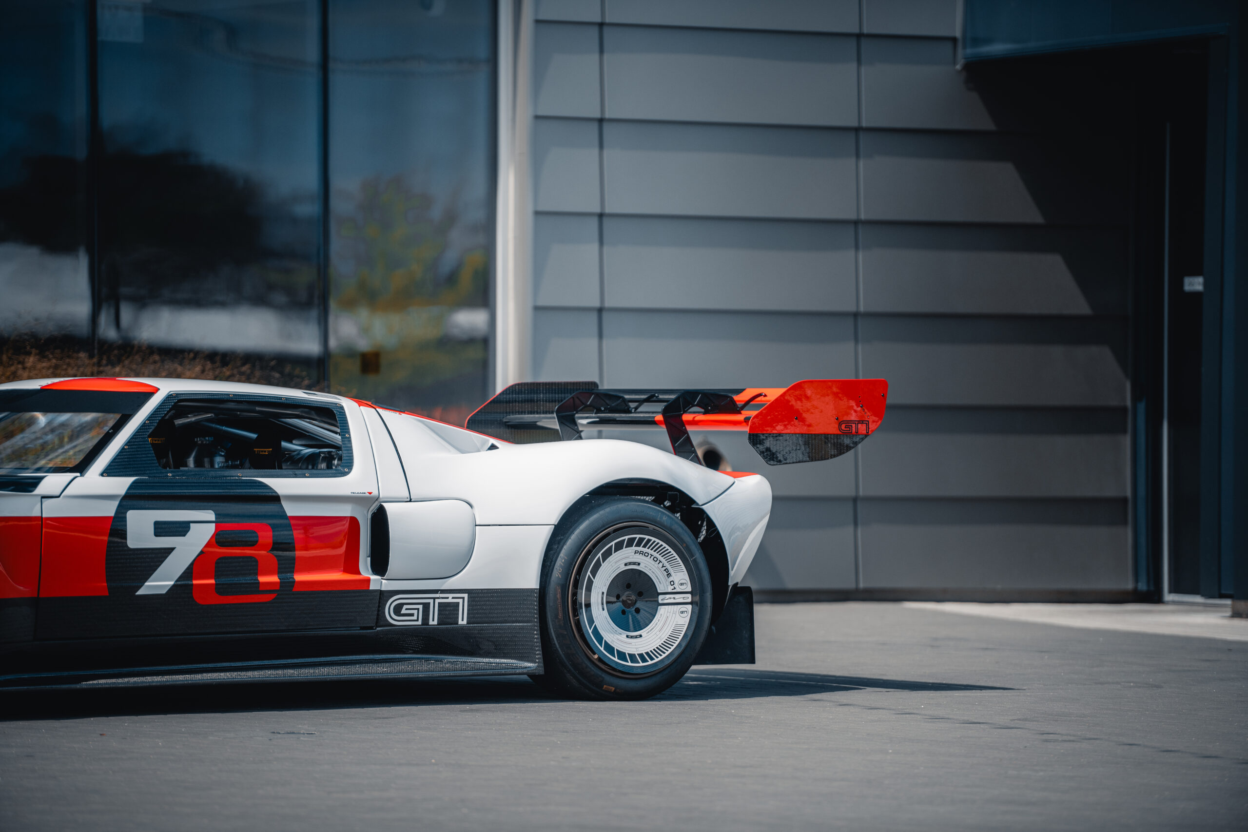 lynx.car