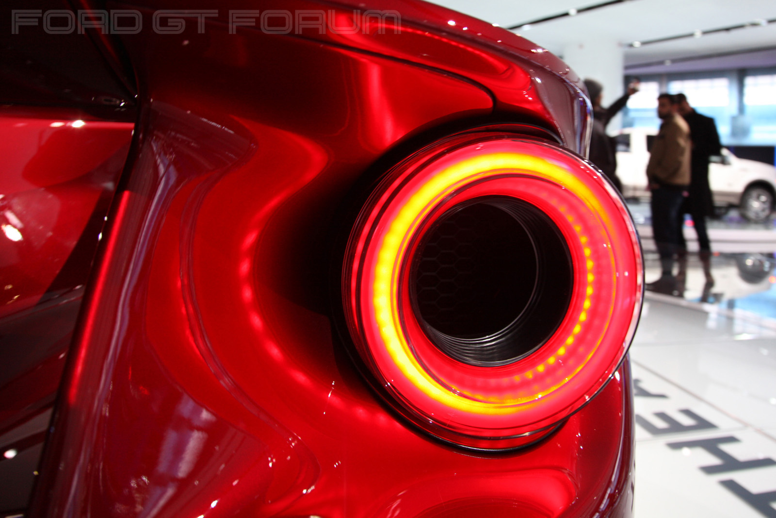 Ford-GT-Autoshow-3000-13.jpg