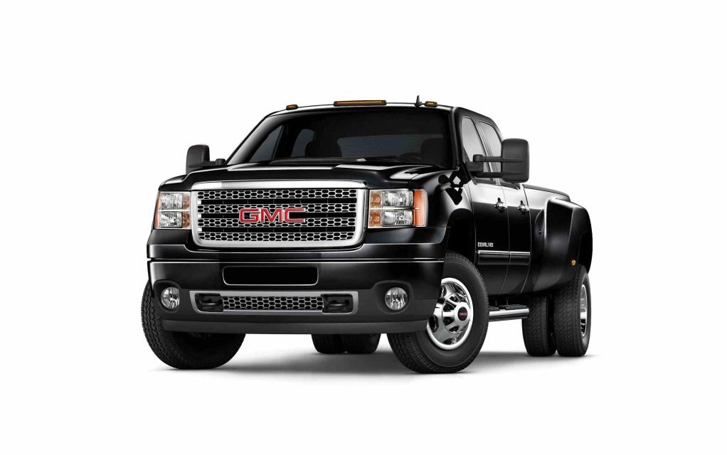 GMC-Denali-HD-35001.jpg