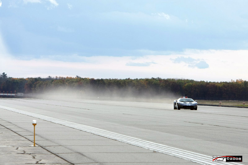 Motorwerks_Airport_Run_2008_Ford_GT_14s.JPG