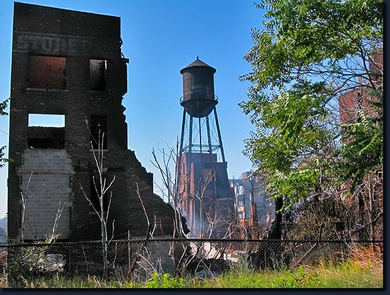 01-StudebakerRearSigntower.jpg
