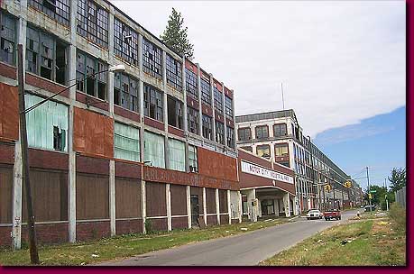 29paceastdet.jpg