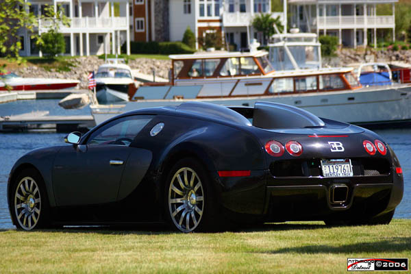 Bugatti_Veyron_33.jpg